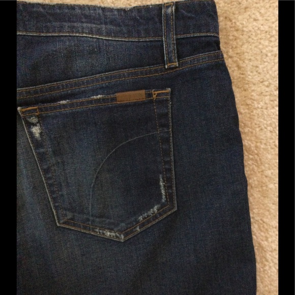 Joe's Jeans Darla Distressed Denim Jean Shorts Size 31 - Picture 9 of 11